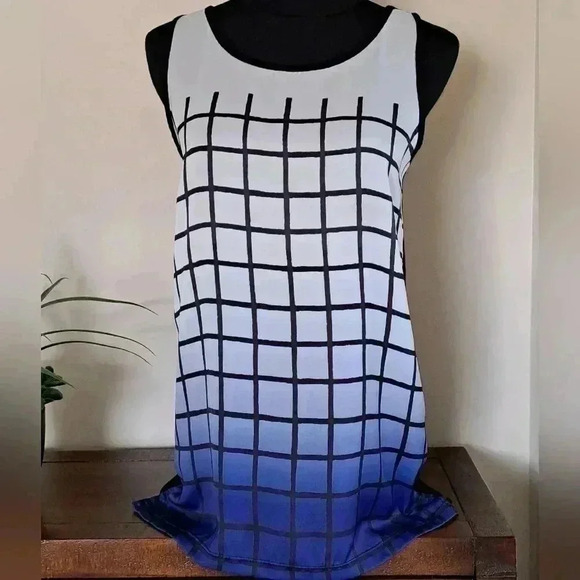 ❤️ Smart Set Blue White Gradient Print Sleeveless  Top Women's Size XS - Picture 1 of 10